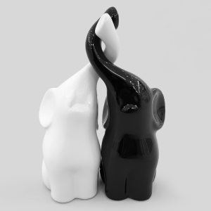 COPPIA ELEFANTI IN CERAMICA BIANCA E NERA